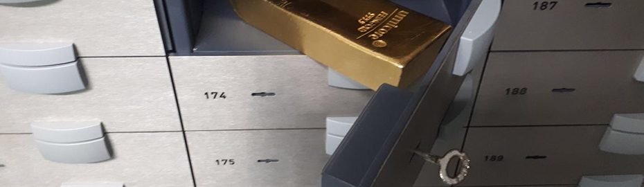 Goldbarren im Schließfach Goldbarren im Schließfach